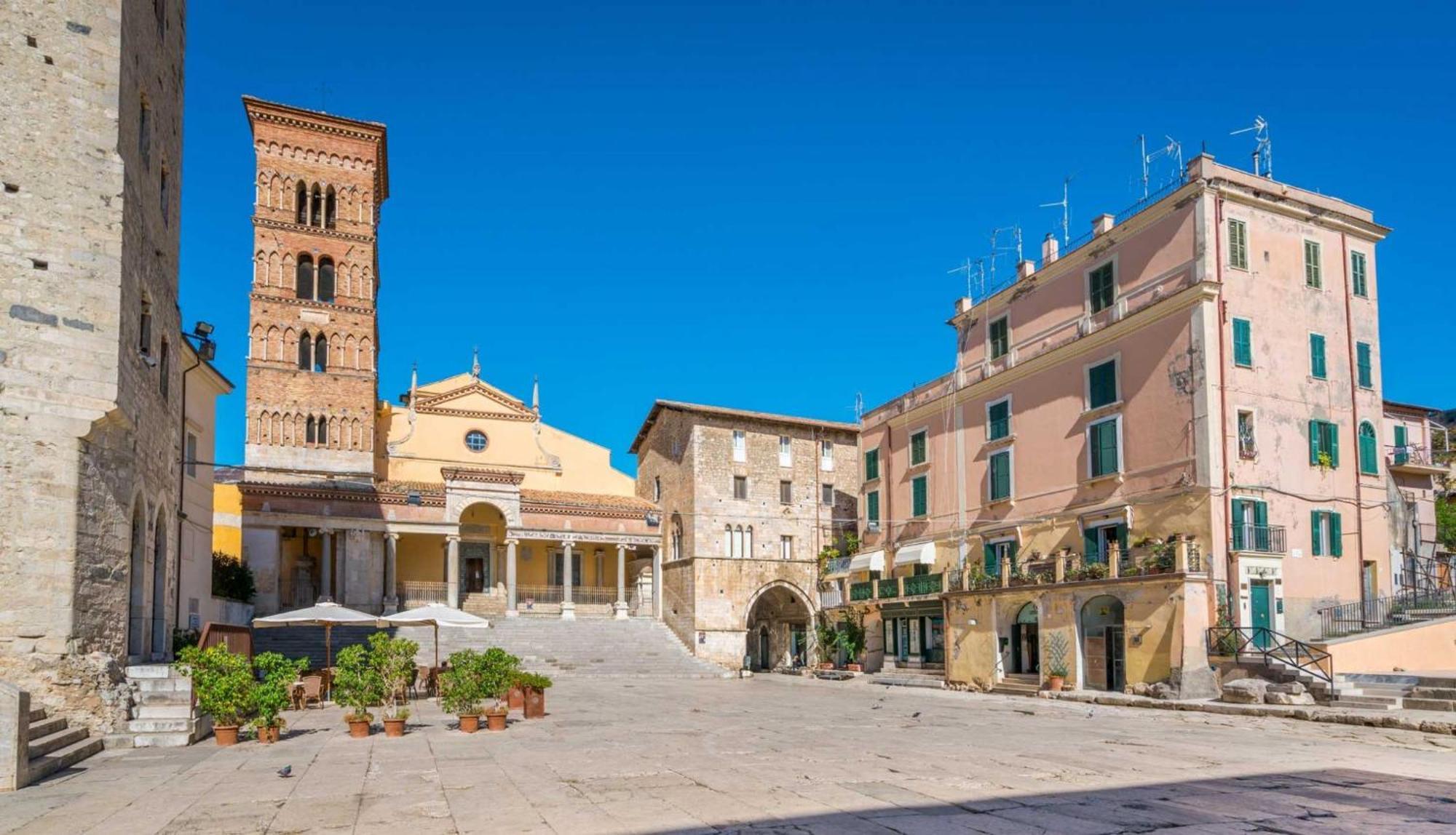 Appartamento Casa Vitelli - Centro Storico A Due Passi Da Tutto Terracina Esterno foto